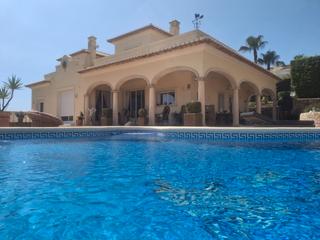 Chalet in Pedreguer