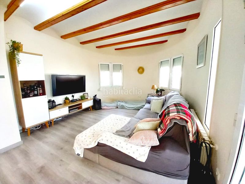 Foto bef2b1af-7f14-43a2-8228-a73a6982941b. Chalet en Ráfol de Almunia
