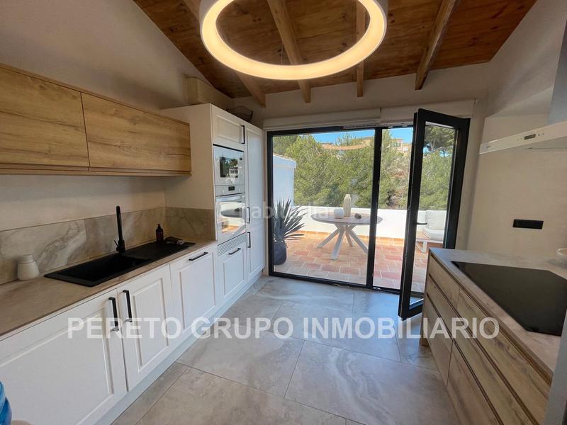 Foto 1c709e47-f47f-4b1e-ba29-a9e895137f8c. Chalet avec chauffage parking piscine dans La Pedrera-Vessanes Dénia