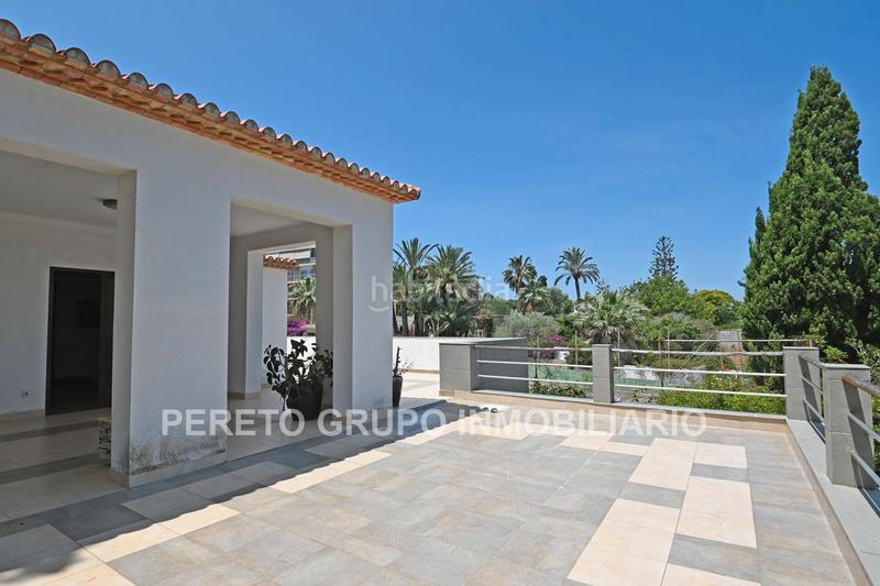 Foto 184d0f65-ff2d-4ca8-8cd5-5488f885930f. Xalet amb calefacció aparcament piscina a Las Rotas / Les Rotes Dénia