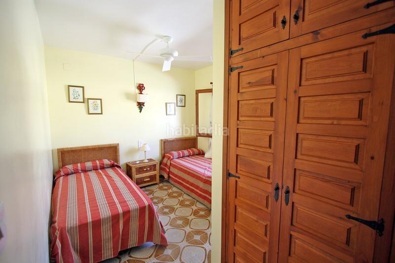 Foto dafe3148-6aab-4c38-9110-de290a4af704. Casa a schiera con riscaldamento parcheggio piscina in Dénia