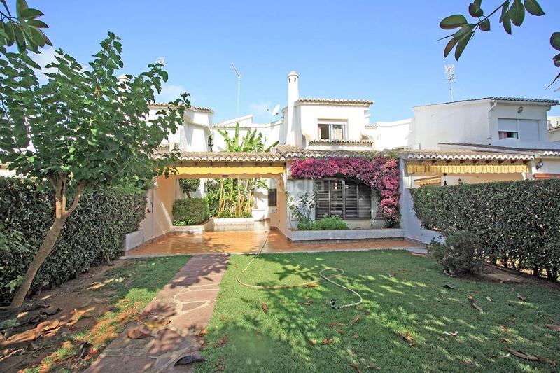 Foto c2b72712-68aa-4b95-b4e2-c0f24e39c33e. Semi detached house with heating parking pool in El Palmar - Los Molinos Dénia