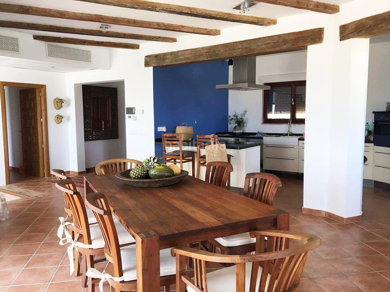 Foto 7c07474a-64b8-4bd0-a4e4-ab3eb906d507. Chalet with heating parking pool in La Pedrera-Vessanes Dénia