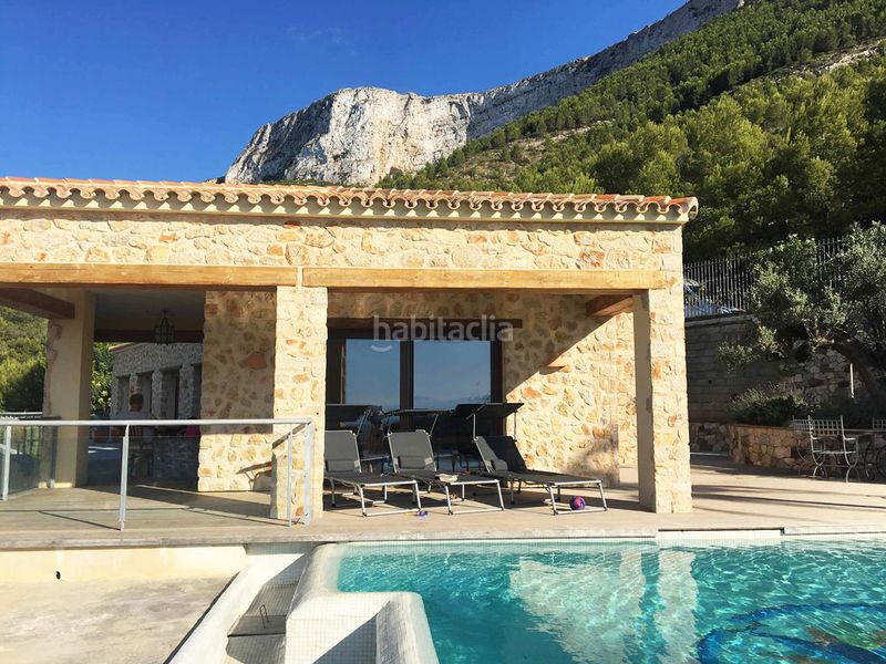 Foto de9a6569-c3fd-4de6-8207-9ac5ed20a059. Chalet with heating parking pool in La Pedrera-Vessanes Dénia