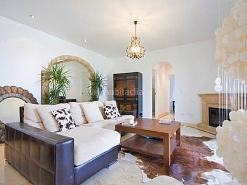 Foto a0acef75-71bf-45da-9709-f35f75a87542. Chalet en El Montgó Dénia