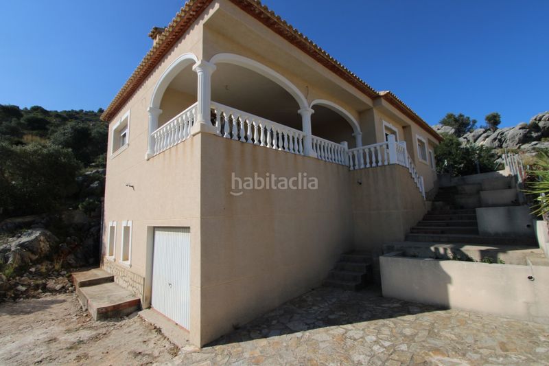 Foto a2bcb75b-c91a-4e63-831b-ac8dcc006ae1. Chalet en Tormos