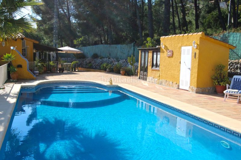Foto 303cd164-f5ce-480e-8b33-22e590210656. Chalet en Alcalalí