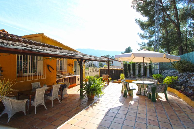 Foto f72af2c9-c012-4095-ba75-c939a1604cf0. Chalet en Alcalalí