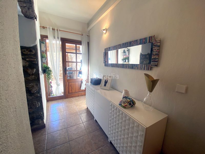 Foto b622e3fc-544e-4bd0-9d9f-8a48a0c05893. Casa adossada amb calefacció a Sanet y Negrals