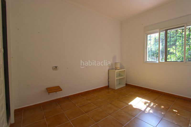 Foto a62a6c34-7af9-4997-913a-557b29245b66. Xalet amb aparcament piscina a Orba