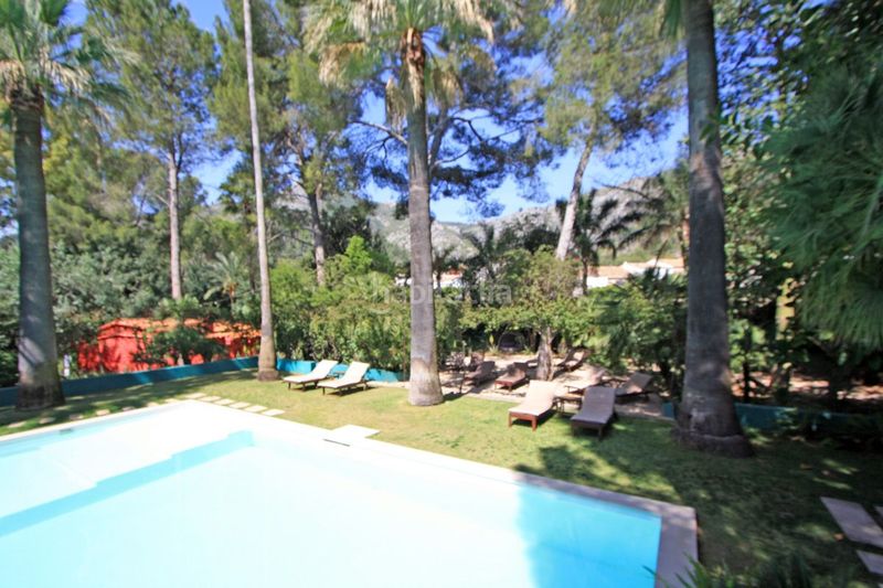 Foto 10f54414-1f99-451e-8ca2-7d828e2e1734. Xalet amb calefacció aparcament piscina a Sagra