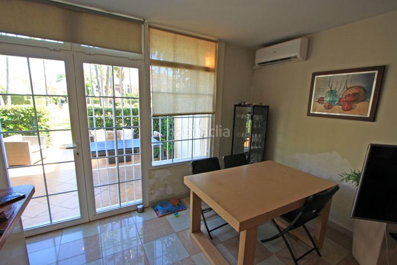 Foto 9309b3e5-a68c-49bc-8224-9529fa173c8c. Apartament amb calefacció aparcament piscina a Les Bassetes - El Marjal Dénia