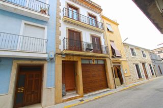 Country house in Pego