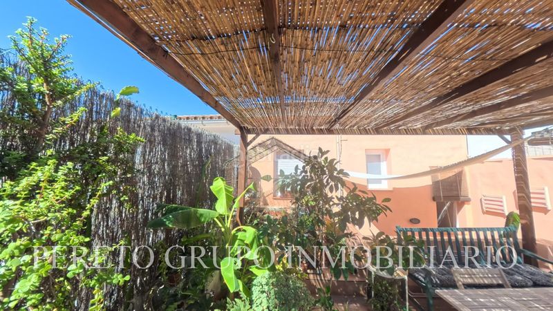 Foto 167dd4d5-8ef6-4b7e-8b42-2d3fd098e017. Casale con riscaldamento parcheggio in Centro Pedreguer