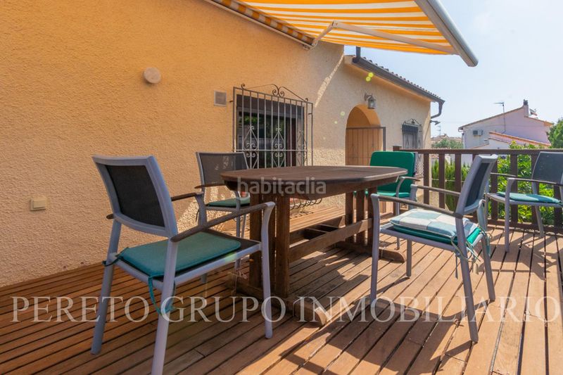 Foto 9715fcec-0dfb-43d2-a30a-92e73cd4267e. Chalet en El Montgó Dénia