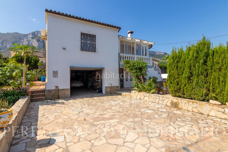 Foto c377135f-8fe3-43cd-851a-c3940a7482be. Chalet en El Montgó Dénia