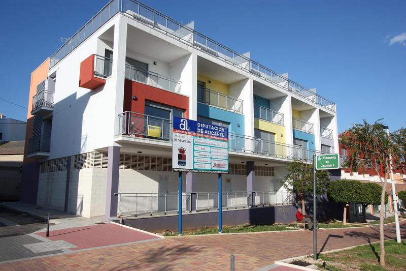 Foto bc28ea2c-2fc3-4166-9207-a61f77f2db57. Local comercial a Beniarbeig