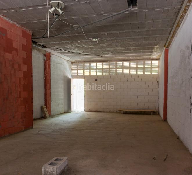 Foto ea162bd8-0dc3-45dd-aa8b-8b226845c896. Local comercial a Beniarbeig