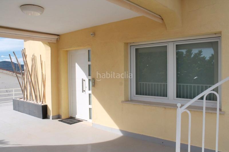 Foto a4659d5f-ea0b-4b56-8eb3-1cf3603b4b2c. Xalet a avinguda de la mar mediterrania 2 a Pueblo Benicarló