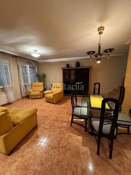 Foto b28c50a0-b218-4aa5-b3ef-dd4fd2ca281a. Casa adossada amb aparcament a Papa Luna - Platja del Gurugú Benicarló