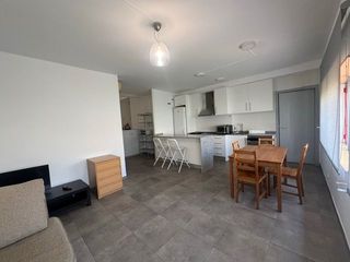 Rent Flat in Centre-Zona Alta. Piso tres estudiantes junto universidad