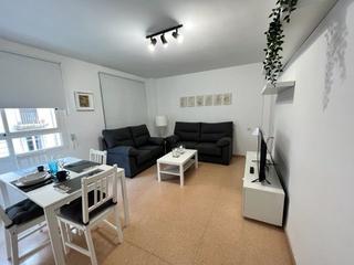 Location Appartement à Eixample. Piso 2d y terracita zona ensanche
