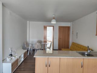 Lloguer Pis a Centre-Zona Alta. Piso de un dormitorio con ascensor a estrenar