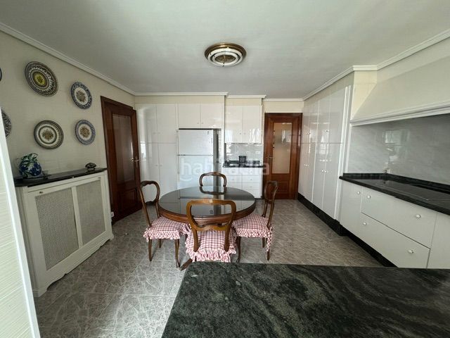 Foto a95accc2-5262-4132-b652-b598f90b5c49. Rent flat with heating in Eixample Alcoi