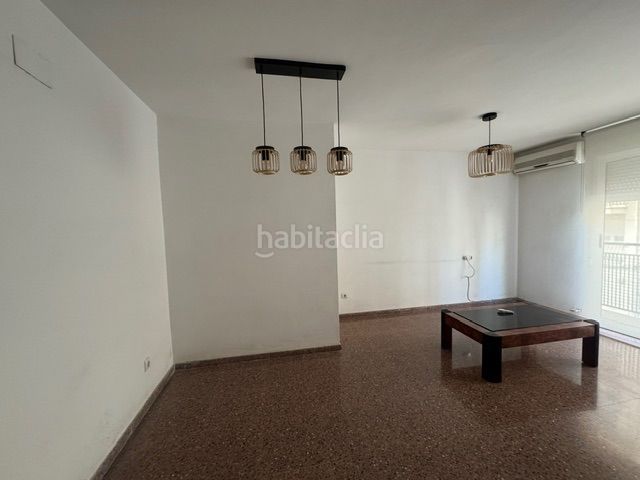 Foto f41a36a1-09e8-493d-89c6-8e1ced9be3cc. Flat in Eixample Alcoi
