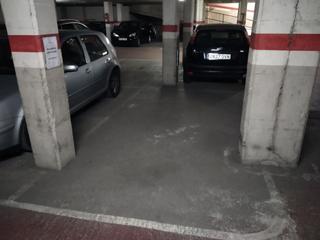 Lloguer Aparcament cotxe a Carrer clotet 2p. Se ofrece práctica plaza de aparcamiento cubierta en párking