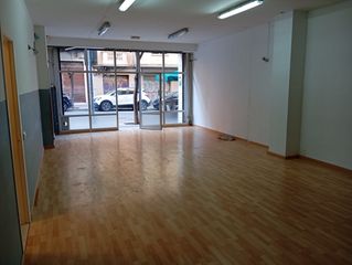 Local Comercial en Carrer de la Bòbila
