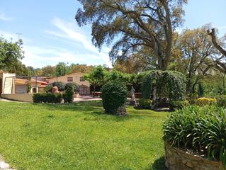 Local Comercial  Vial camino. Complejo de edificios de restaurante + 2 viviendas + parcela aja