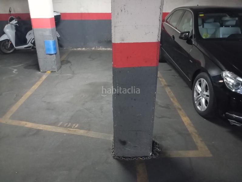 Foto 2023e38d-2efd-43b1-90d9-668ddc0f837d. Aparcament cotxe a Sants Barcelona
