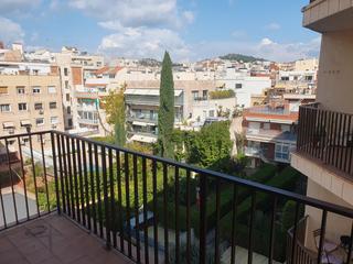 Etagenwohnung in Carrer de Guillem Tell