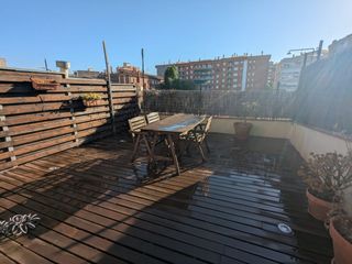 Pis  Carrer del tenor masini. Soleado piso exterior con espléndida terraza y balcón