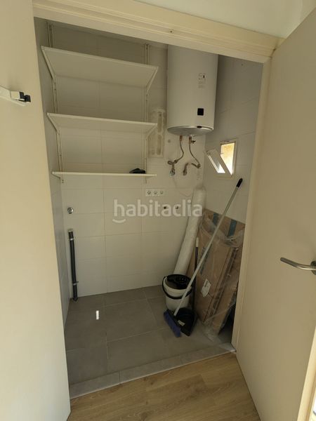 Foto fa391b36-7079-4eba-bee5-4d308e6bc72e. Pis a Sants Barcelona