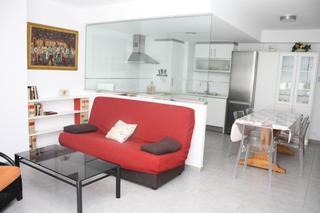 Lloguer Apartament a Carrer del maestrat 1b. Apartamento en el centro de peñíscola y a pocos metros de las pl