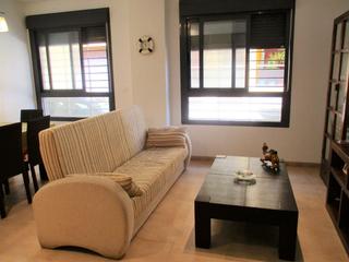 Appartement à Carrer del maestrat 13. Planta baja amueblada en venta