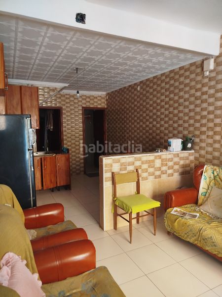 Foto b2d7c239-aaf3-48f1-8a17-495f111b9b4c. Casa adossada a Pueblo Benicarló