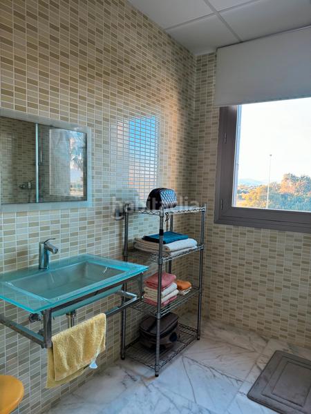 Foto 097b8915-b496-4fad-a34a-f4946c7de1d1. Xalet a avinguda vicente cañada blanch 18 a Playa Burriana