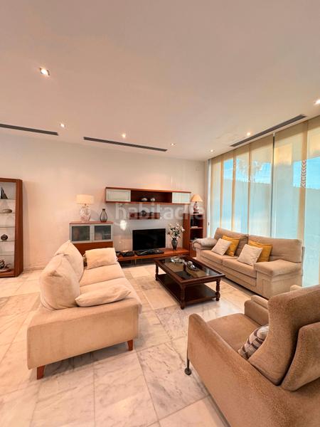 Foto 70052351-47ce-414f-a614-e20c58addc11. Xalet a avinguda vicente cañada blanch 18 a Playa Burriana