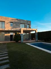 Chalet in Avinguda vicente cañada blanch 18. Chalet zona puerto