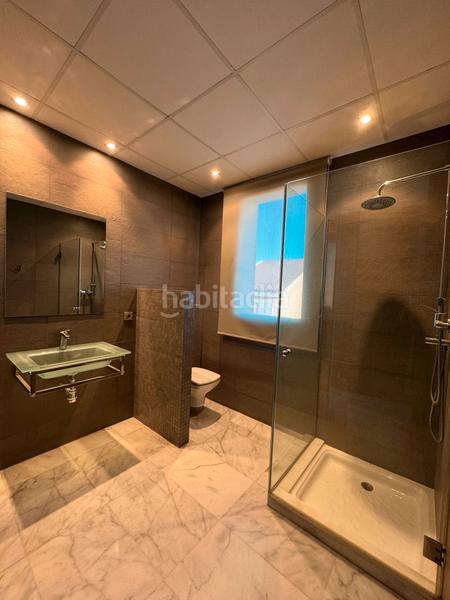 Foto 81cbe048-9ed8-4a41-995d-7e3b51964593. Xalet a avinguda vicente cañada blanch 18 a Playa Burriana