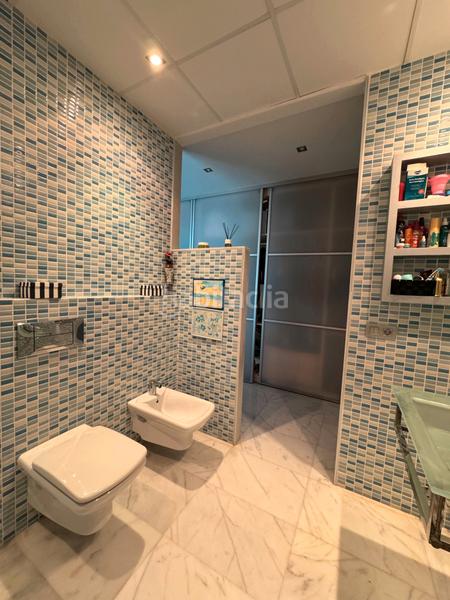 Foto c0c84b52-e13a-42bb-9091-9b185665cb44. Xalet a avinguda vicente cañada blanch 18 a Playa Burriana