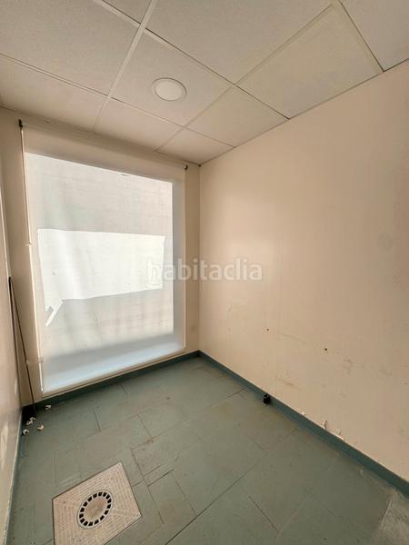 Foto 99efbbc4-3f6e-46fa-9089-5b7c8a69c65a. Business premise in carrer cristòfol colom 40 in Centro Burriana