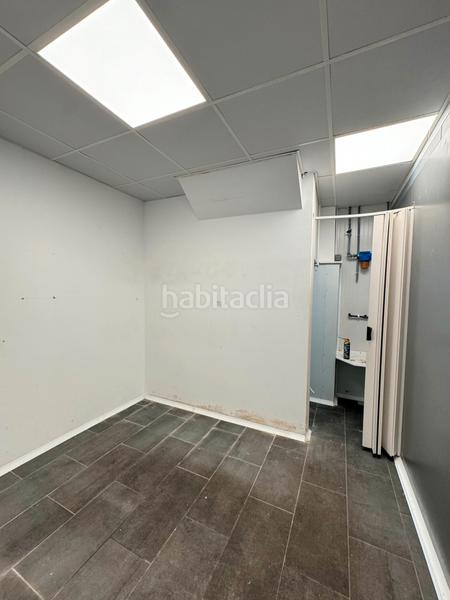 Foto cbd9f3be-1787-437e-878e-aadab900a769. Business premise in carrer cristòfol colom 40 in Centro Burriana