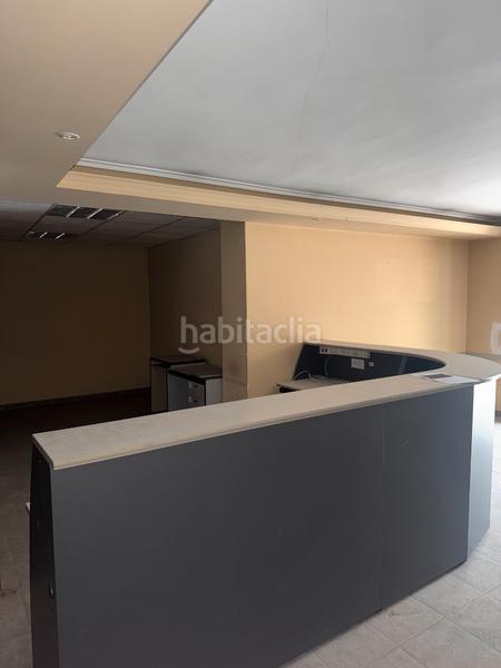 Foto 0e9c4165-ae30-4741-9945-3575e14a0c4a. Alquiler local comercial en carrer l'encarnació 26 zona centro oficinas en Burriana