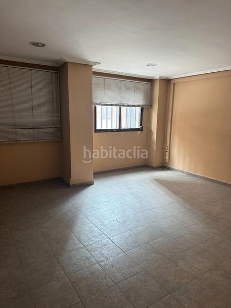 Foto eb2e3a01-8a64-43a8-b74e-76fd057607ea. Alquiler local comercial en carrer l'encarnació 26 zona centro oficinas en Burriana