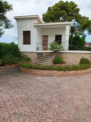 Chalet in Avenida mediterrania 68. Chalet en el puerto de burriana