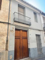 Maison à Carrer jardí 22. Zona centro